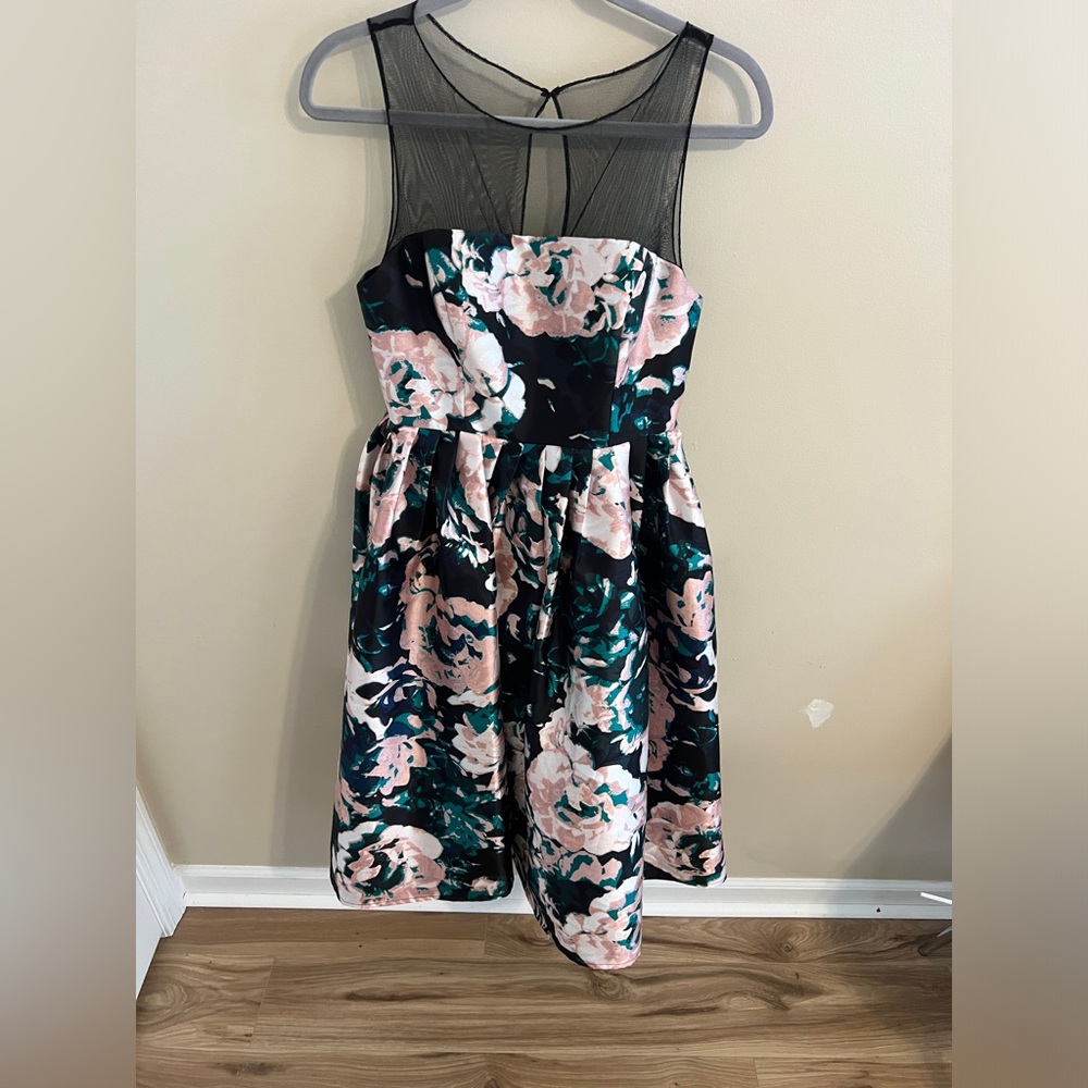 Adrianna Papell Black and Floral Sleeveless Dress - EDITED